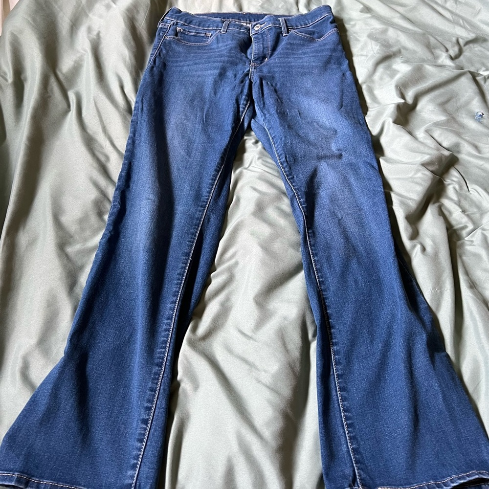 Levi skinny jeans